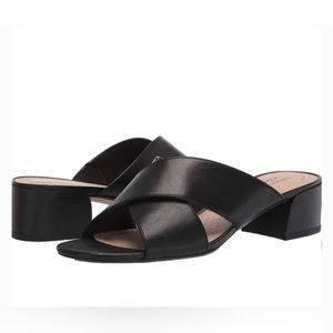 *NWT* Clarks Elisa Lily Sandal 9.5